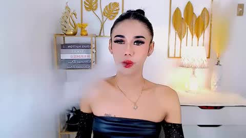 Snapshot of jhulianagrey chatting on December 10, 2024, 5:07 am julie online show from December 10, 2024, 5:07 am