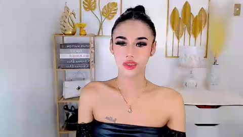 Snapshot of jhulianagrey chatting on December 10, 2024, 8:08 am julie online show from December 10, 2024, 8:08 am