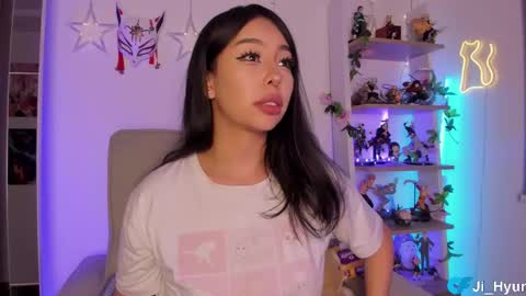 Ji  online show from October 2, 2025, 3:35 am