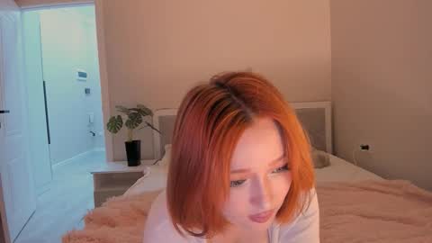 yuna online show from September 11, 2025, 5:46 pm