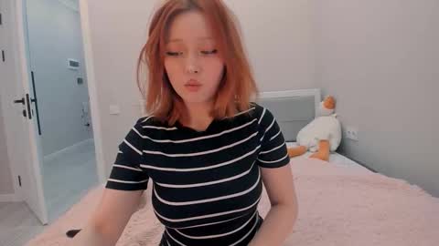 yuna online show from October 19, 2025, 2:50 pm