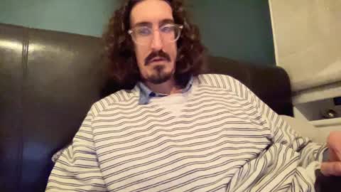 Snapshot of jiggz1986 chatting on December 26, 2024, 12:36 am Jigz1986 online show from December 26, 2024, 12:36 am