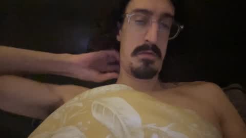 Snapshot of jiggz1986 chatting on January 25, 2025, 7:39 pm Jigz1986 online show from January 25, 2025, 7:39 pm