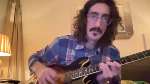 Snapshot of jiggz1986 chatting on February 26, 2025, 7:27 pm Jigz1986 online show from February 26, 2025, 7:27 pm