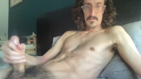 Snapshot of jiggz1986 chatting on March 5, 2025, 4:57 pm Jigz1986 online show from March 5, 2025, 4:57 pm