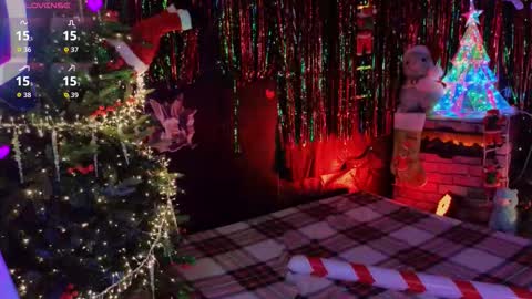 Snapshot of jiglipuf chatting on December 21, 2025, 1:02 am online show from December 21, 2025, 1:02 am