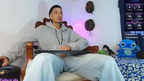Jimm  Independent Model  online show from October 17, 2025, 1:57 pm