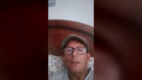 jimmi2075 online show from June 18, 2026, 7:41 am