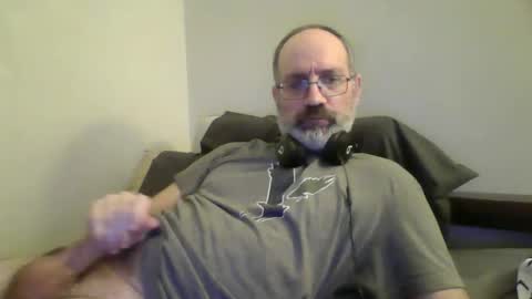 Snapshot of jimmielove2046 chatting on December 18, 2024, 8:31 am jimmielove2046 online show from December 18, 2024, 8:31 am