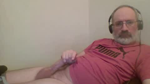 Snapshot of jimmielove2046 chatting on October 22, 2025, 5:52 am jimmielove2046 online show from October 22, 2025, 5:52 am