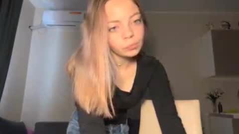 Steff online show from November 5, 2025, 7:30 am