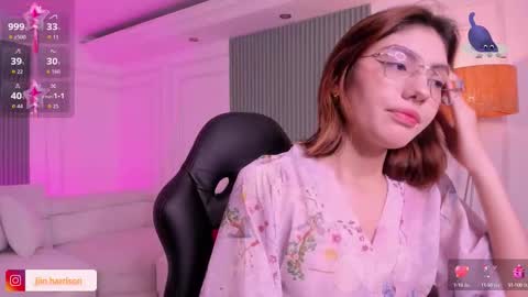 Jin Harrison    online show from October 6, 2025, 11:07 am