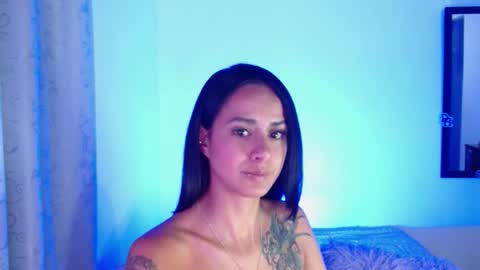 Jinx  online show from November 17, 2025, 1:55 am