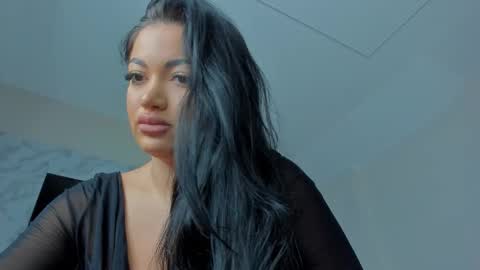 Juliee online show from September 12, 2025, 8:36 am