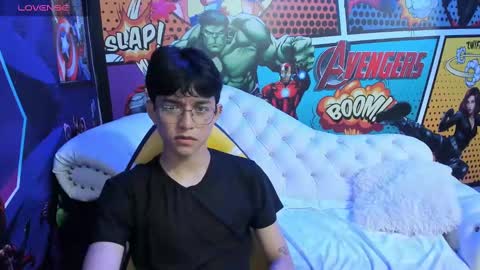 Snapshot of jisus_cat chatting on January 29, 2025, 11:25 pm Jisus online show from January 29, 2025, 11:25 pm