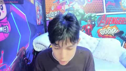 Snapshot of jisus_cat chatting on February 28, 2025, 7:56 pm Jisus online show from February 28, 2025, 7:56 pm