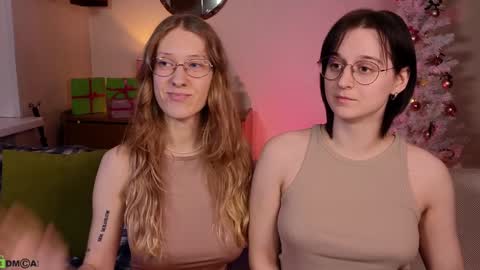 Snapshot of jitoon_exe chatting on January 3, 2025, 11:14 am Hey Guys We are Julia ginger  Tina brunette online show from January 3, 2025, 11:14 am