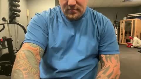 jitzgolfer online show from December 5, 2025, 4:10 am