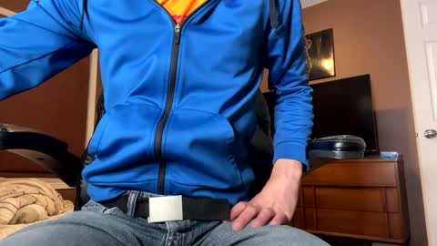 jjjjjfive online show from January 19, 2025, 10:39 am