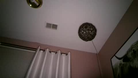 dady101-18 online show from November 13, 2025, 12:15 pm