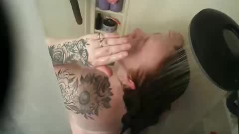 Wifey online show from January 16, 2026, 7:01 am