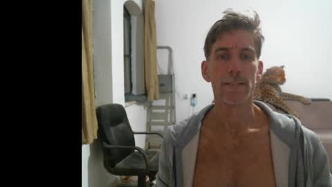 Snapshot of jlmbud chatting on January 18, 2026, 10:02 pm jlmbud online show from January 18, 2026, 10:02 pm