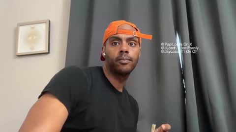 Snapshot of jloads_ chatting on November 17, 2025, 9:20 pm Jay Load online show from November 17, 2025, 9:20 pm