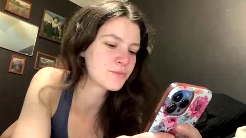 jlynn1997 online show from March 30, 2026, 12:17 pm