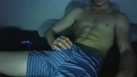 jmacbig3 online show from March 15, 2026, 4:18 am