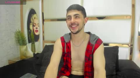 jo_silva99 online show from January 14, 2026, 9:52 pm