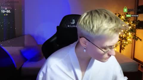 Snapshot of joan_night chatting on January 5, 2026, 7:50 pm J online show from January 5, 2026, 7:50 pm