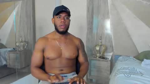 Snapshot of joan_saenz chatting on January 26, 2025, 10:55 am JOAN SAENZ online show from January 26, 2025, 10:55 am