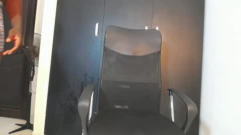 Snapshot of joan_silva chatting on February 15, 2026, 11:12 pm joan_silva online show from February 15, 2026, 11:12 pm