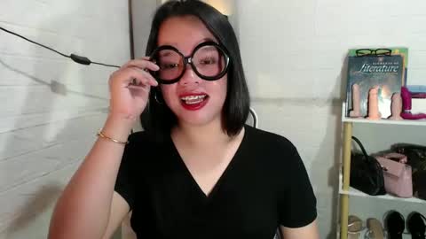 Joana online show from February 2, 2025, 2:06 am