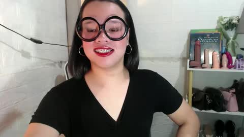 Joana online show from February 19, 2025, 11:04 pm