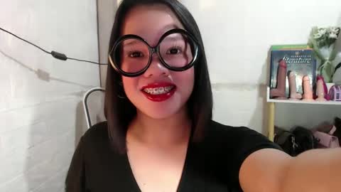 Joana online show from March 1, 2025, 7:37 pm