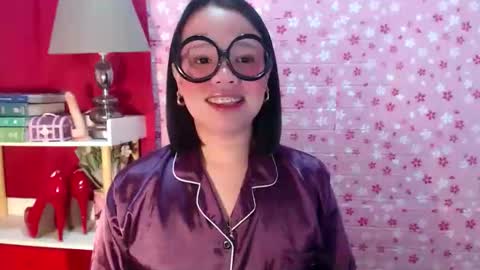 Joana online show from October 3, 2025, 8:39 pm