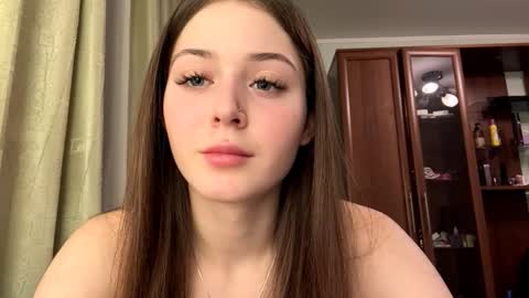 Adel online show from February 24, 2026, 5:11 pm