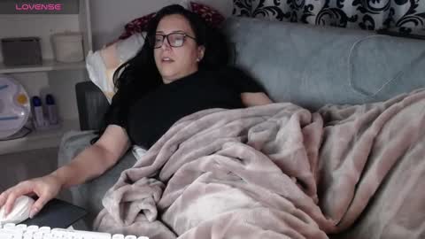 Jo online show from March 1, 2025, 8:53 pm