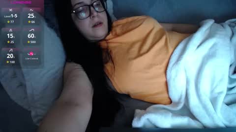 Jo online show from October 7, 2025, 1:14 am