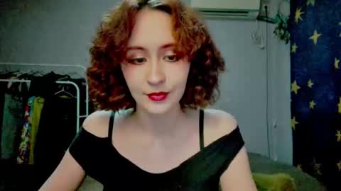 Joannatompson online show from March 25, 2026, 2:39 am