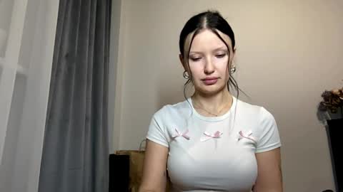 Joan online show from April 1, 2026, 6:49 pm