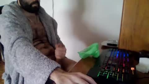 joaodias_18 online show from March 5, 2025, 3:07 pm