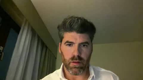 joaquinix123 online show from February 3, 2026, 11:32 pm