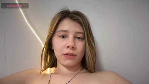  nude photos videos  online show from May 18, 2026, 6:25 pm