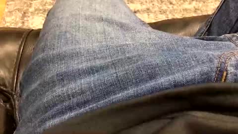 Snapshot of joe460538 chatting on November 11, 2025, 4:34 am joe460538 online show from November 11, 2025, 4:34 am