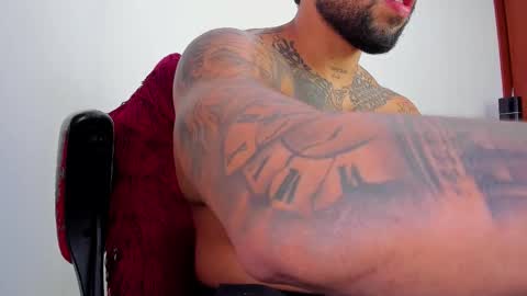 joe_esthetic online show from October 21, 2025, 6:52 pm