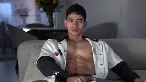 joe_steel1 online show from January 14, 2025, 11:31 am