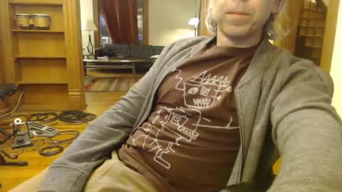 Snapshot of joebo7575 chatting on January 23, 2025, 7:54 am joebo7575 online show from January 23, 2025, 7:54 am