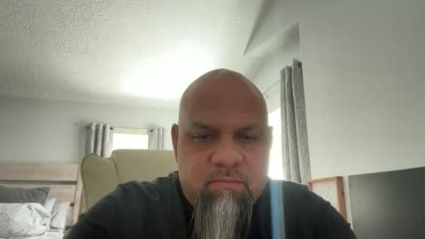 joekool12 online show from April 18, 2026, 4:44 pm